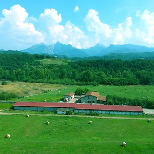 Agriturismo La Praduscella Farm stay Fivizzano